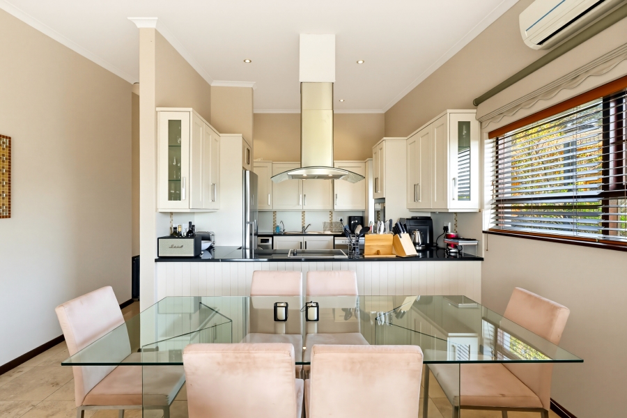 5 Bedroom Property for Sale in Monte Sereno Western Cape